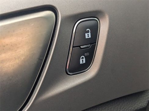 Used 2021 Ford Ranger XLT w/ Equipment Group 301A Mid image 11