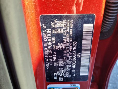Certified 2025 Kia Seltos S FWD image 29