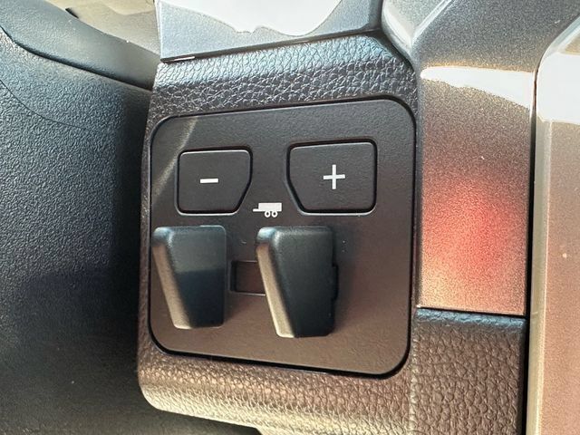 New 2026 Toyota Tacoma TRD Off-Road w/ TRD Off Road Premium Package AWD/4WD image 15