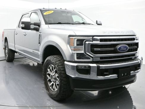 Used 2020 Ford F350 Lariat w/ Lariat Ultimate Package image 2
