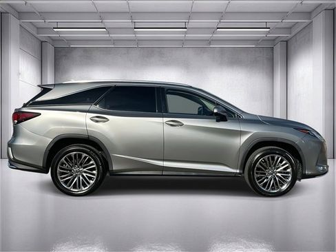 Used 2021 Lexus RX 350L Luxury image 2
