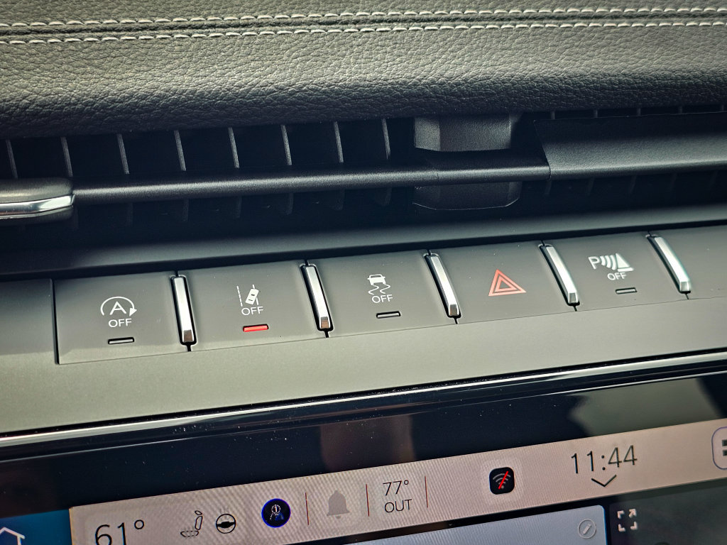 New 2026 Jeep Grand Cherokee Altitude AWD/4WD image 23