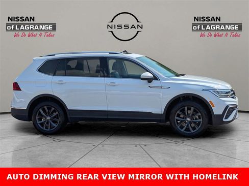 Used 2022 Volkswagen Tiguan SE image 4