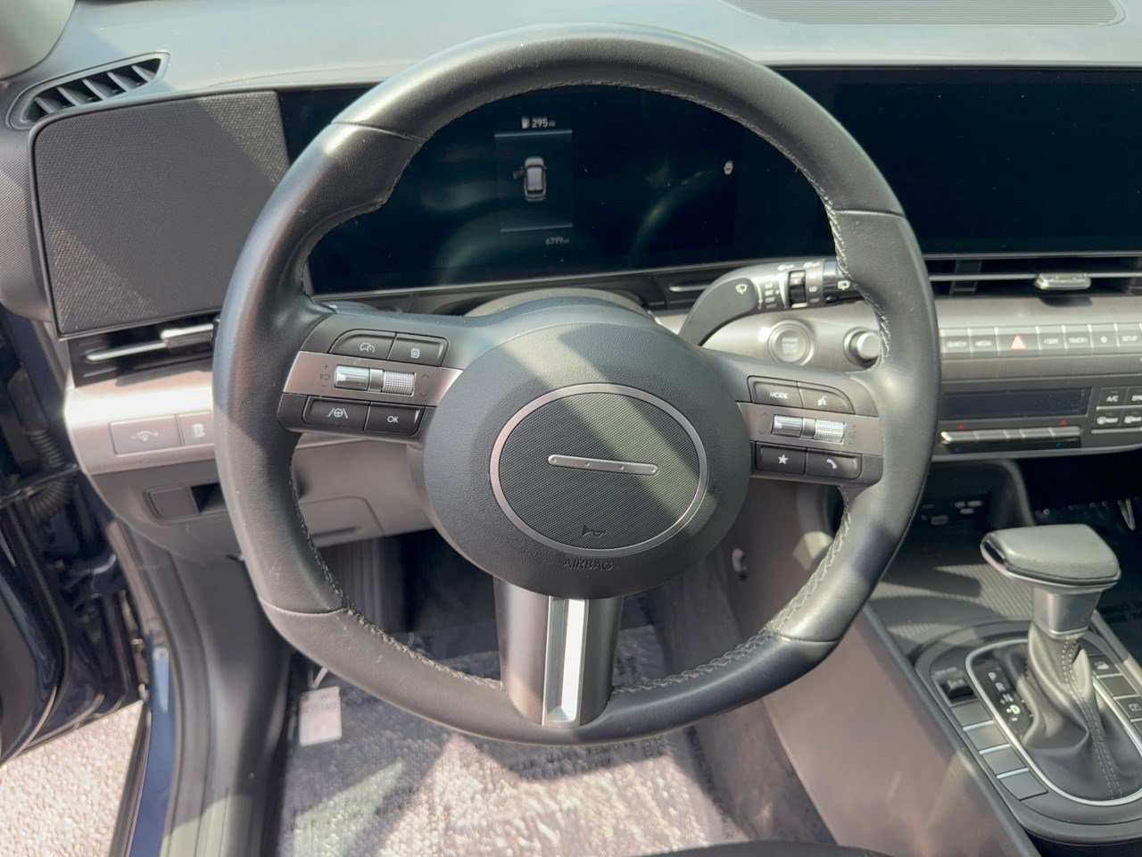 Used 2025 Hyundai Kona SEL FWD image 10