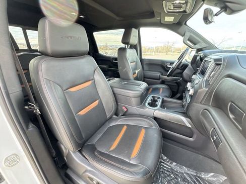 Used 2020 GMC Sierra 1500 AT4 w/ AT4 Premium Package image 25