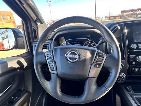 Certified 2024 Nissan Titan SV w/ SV Bronze Edition Package AWD/4WD image 20
