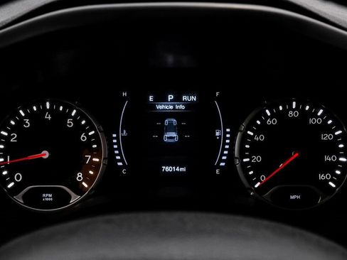 Used 2017 Jeep Renegade Altitude image 25