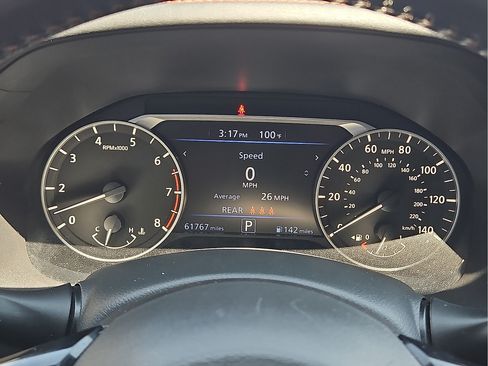 Used 2024 Nissan Altima 2.5 SR FWD image 18