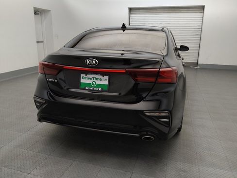 Used 2019 Kia Forte LXS FWD image 7