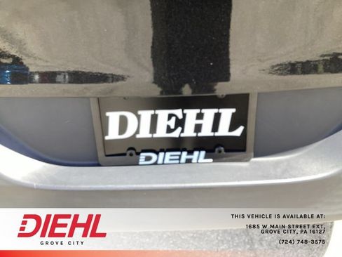 Used 2017 Jeep Cherokee Limited AWD/4WD image 13