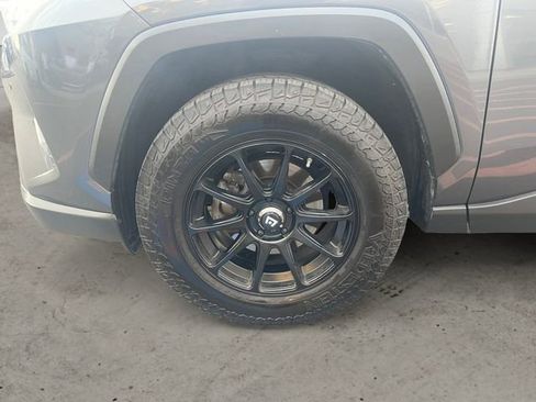Used 2019 Toyota RAV4 XLE Premium w/ Advanced Technology Package AWD/4WD image 14