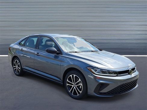 New 2025 Volkswagen Jetta Sport image 2
