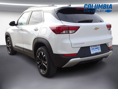 Certified 2022 Chevrolet TrailBlazer LT w/ Driver Confidence Package image 5