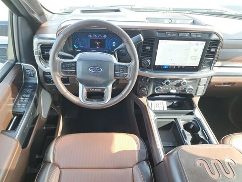 Used 2024 Ford F250 King Ranch w/ Chrome Package image 17