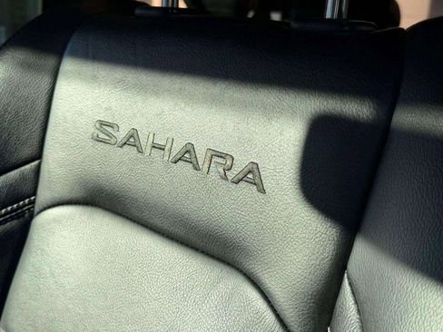 Used 2021 Jeep Wrangler Unlimited Sahara image 37