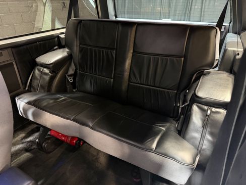 Used 1992 GMC Jimmy AWD/4WD image 4