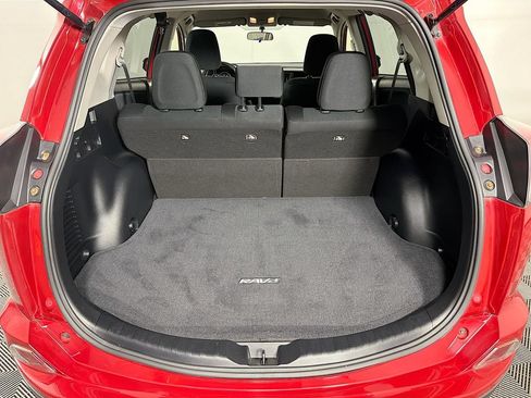 Used 2016 Toyota RAV4 LE AWD/4WD image 23