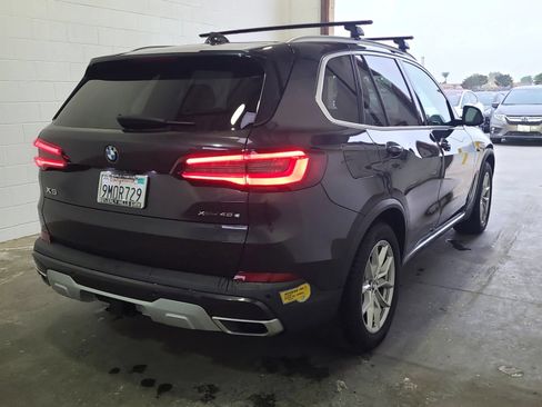 Used 2021 BMW X5 xDrive45e w/ Premium Package 2 AWD/4WD image 6