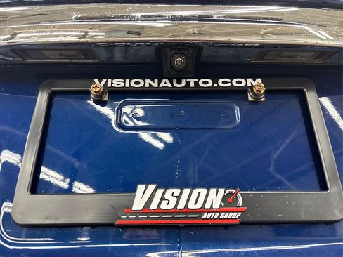 Used 2022 GMC Terrain SLT image 16