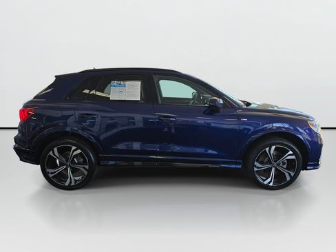 Used 2023 Audi Q3 2.0T Premium Plus w/ Premium Plus Package AWD/4WD image 2