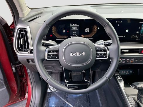 Certified 2025 Kia Sorento S w/ Panoramic Sunroof Package image 31