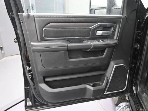 New 2026 RAM 2500 Laramie AWD/4WD image 28