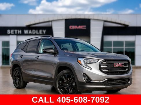 Used 2021 GMC Terrain SLT w/ Infotainment Package II FWD image 1