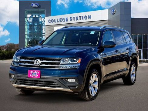 Used 2019 Volkswagen Atlas SE image 2