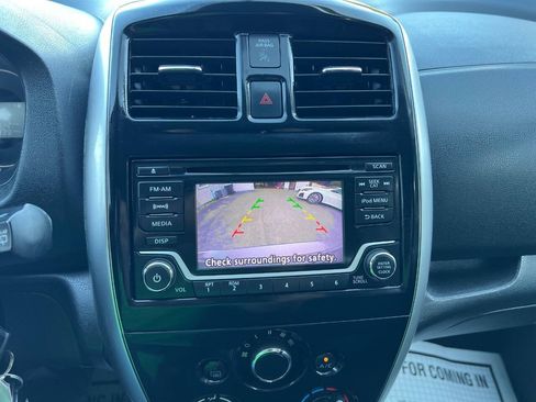 Used 2017 Nissan Versa Note SV FWD image 26