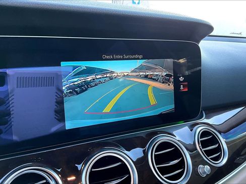 Used 2023 Mercedes-Benz E 450 4MATIC Sedan image 32