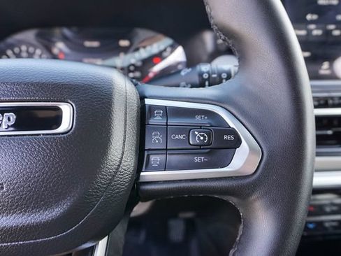 Used 2025 Jeep Compass Limited AWD/4WD image 22