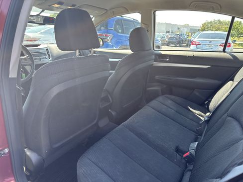 Used 2010 Subaru Legacy 2.5i AWD/4WD image 19