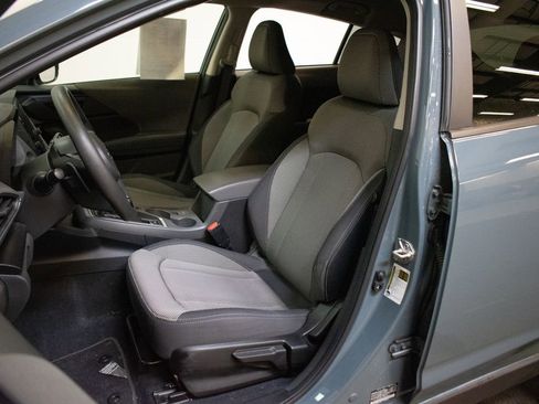 Used 2024 Subaru Crosstrek 2.0i Premium image 19