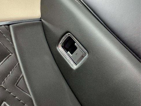 Used 2022 Bentley Continental GT AWD/4WD image 52