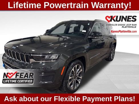 Used 2023 Jeep Grand Cherokee Overland w/ Luxury Tech Group IV image 5