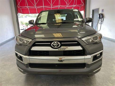 Used 2022 Toyota 4Runner Limited image 12