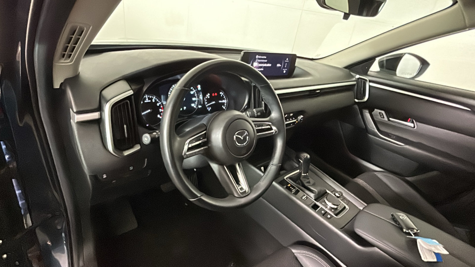 Used 2025 MAZDA CX-50 AWD 2.5 S w/ Preferred Package image 16