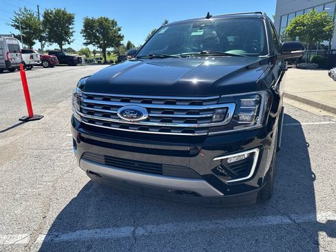 Used 2021 Ford Expedition Limited AWD/4WD image 11