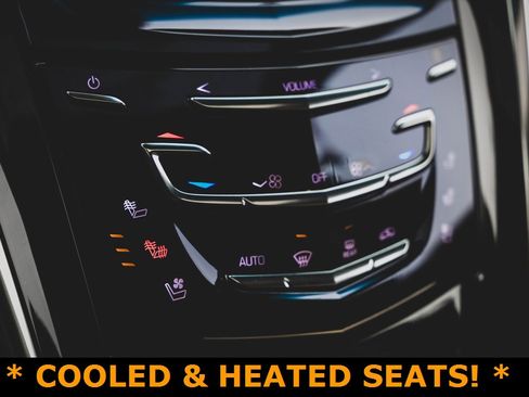 Used 2020 Cadillac Escalade ESV Platinum image 6