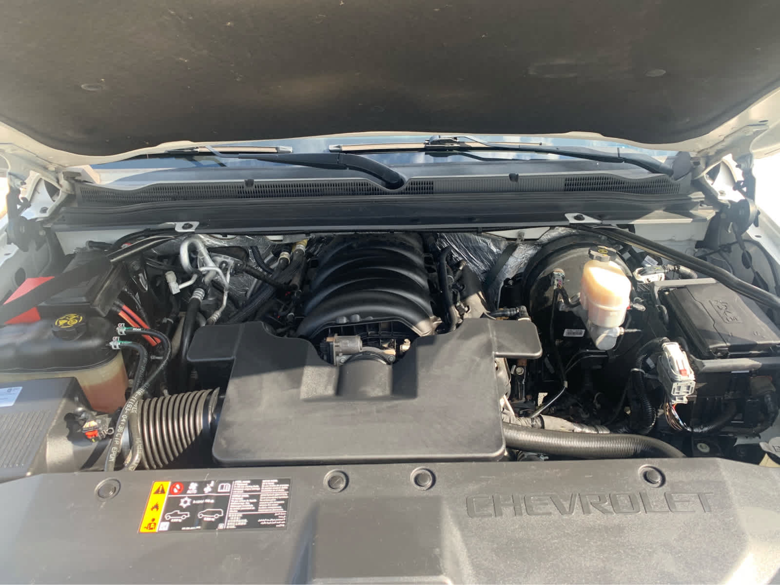 Used 2018 Chevrolet Suburban Premier AWD/4WD image 10