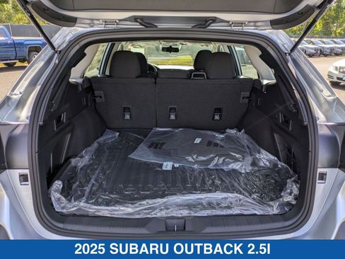 Certified 2025 Subaru Outback image 31