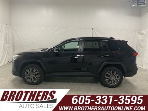 Used 2023 Toyota RAV4 Limited image 1