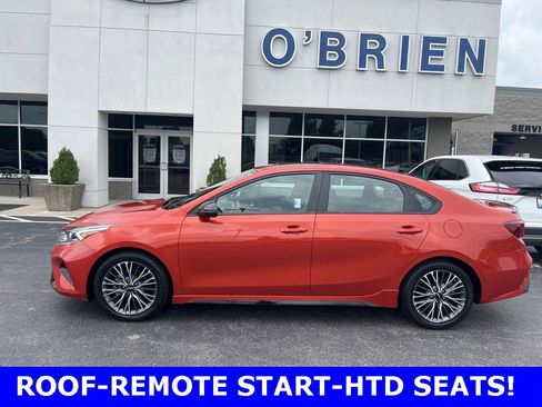 Used 2023 Kia Forte GT-Line w/ GT-Line Premium Package image 2