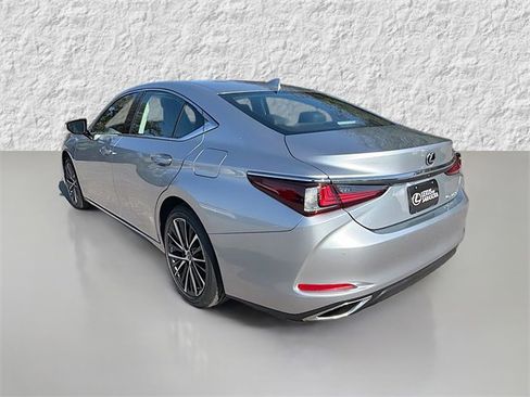 New 2025 Lexus ES 350 w/ Premium Package image 5