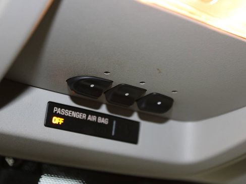 Used 2007 Chevrolet Silverado 1500 LTZ w/ Suspension Package, Off-Road" image 43