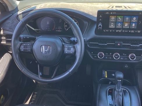 Used 2024 Honda HR-V EX-L image 12