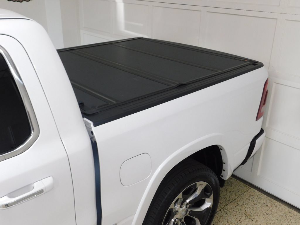 Used 2022 RAM 1500 Limited w/ Body-Colour Bumper Group AWD/4WD image 16
