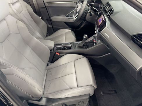 Certified 2025 Audi Q3 2.0T Premium w/ Convenience Package image 30