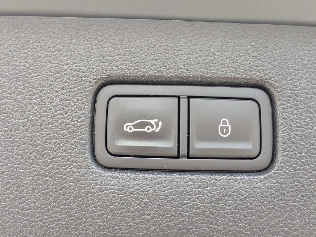 Used 2024 Genesis GV80 2.5T AWD/4WD image 13