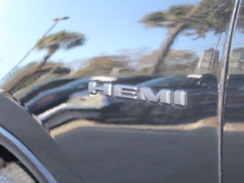 Used 2022 Dodge Durango R/T w/ Blacktop Package image 18